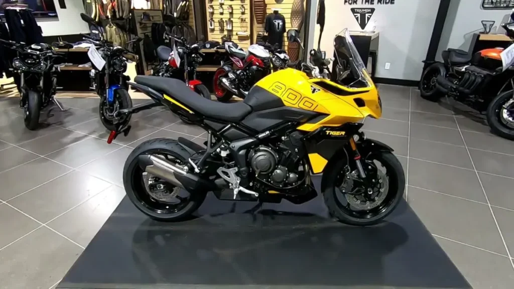 Triumph Tiger 800